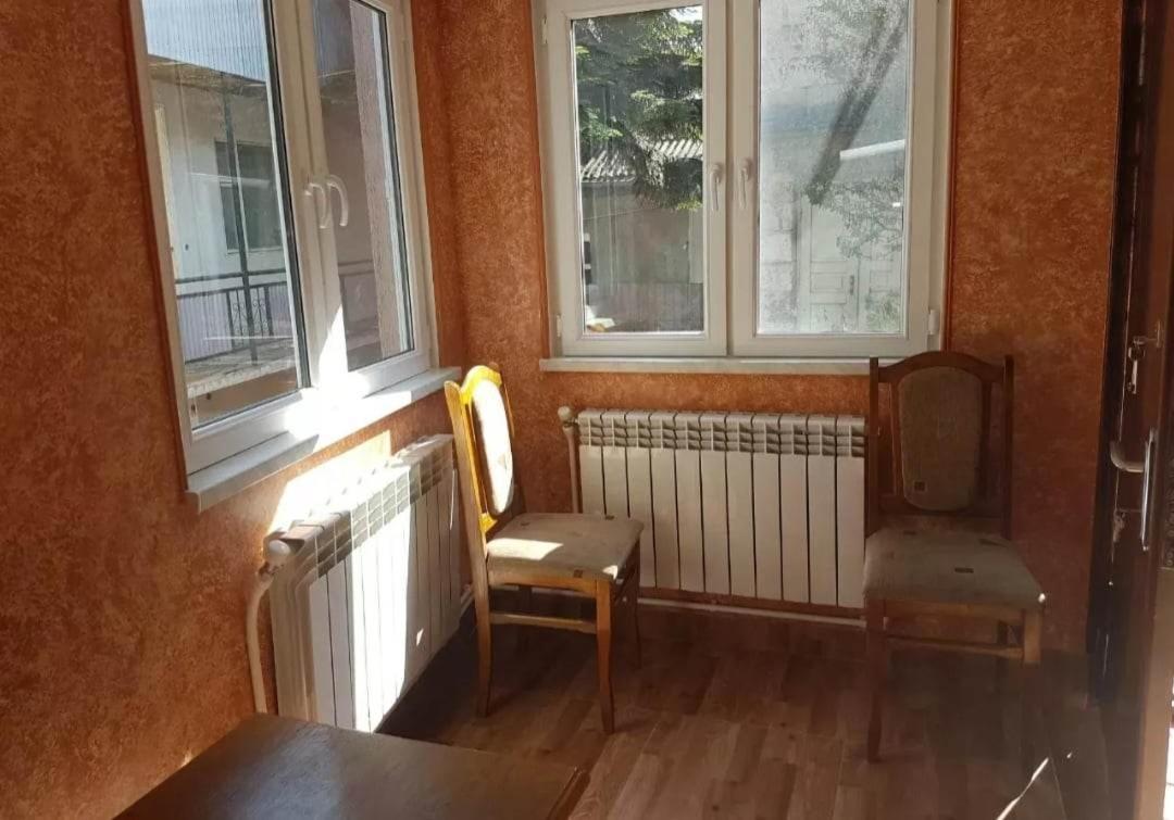 Arman Guest House Dilijan Exteriör bild