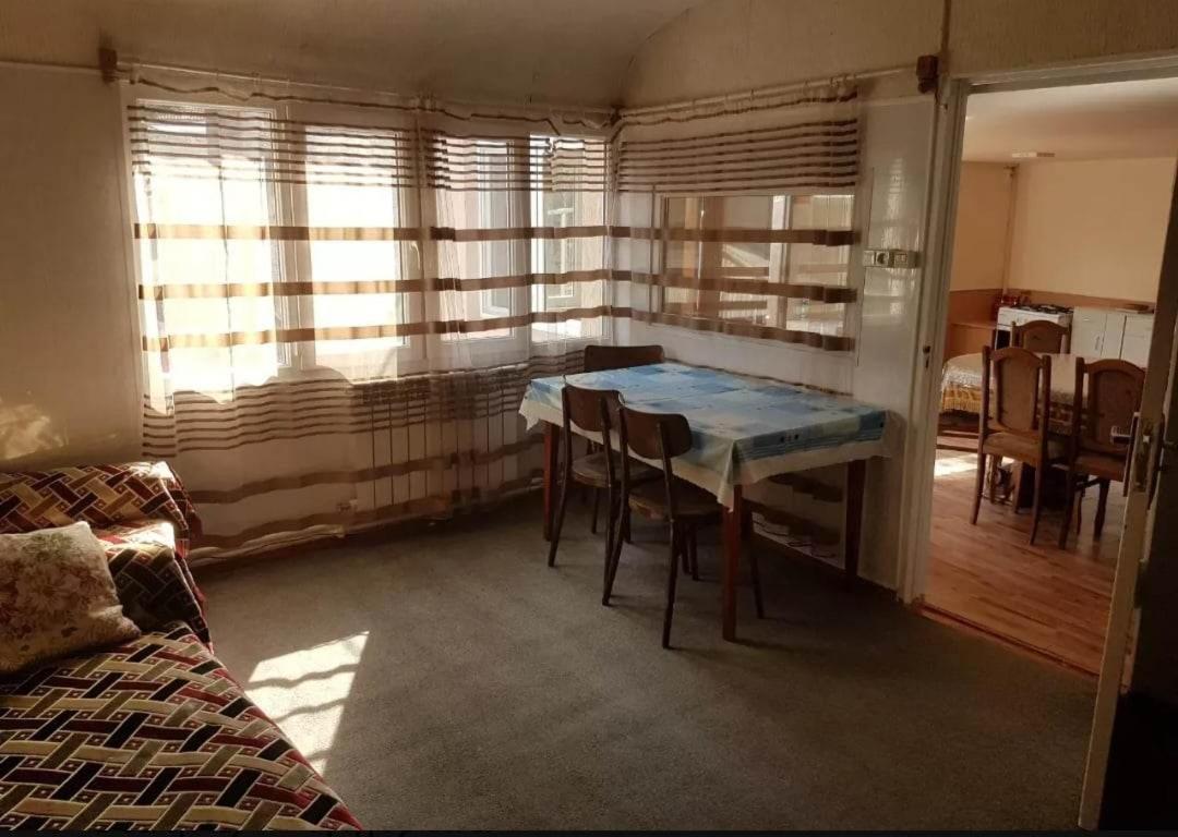 Arman Guest House Dilijan Exteriör bild